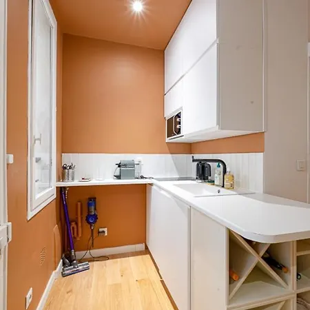 Charming In The Batignolles *